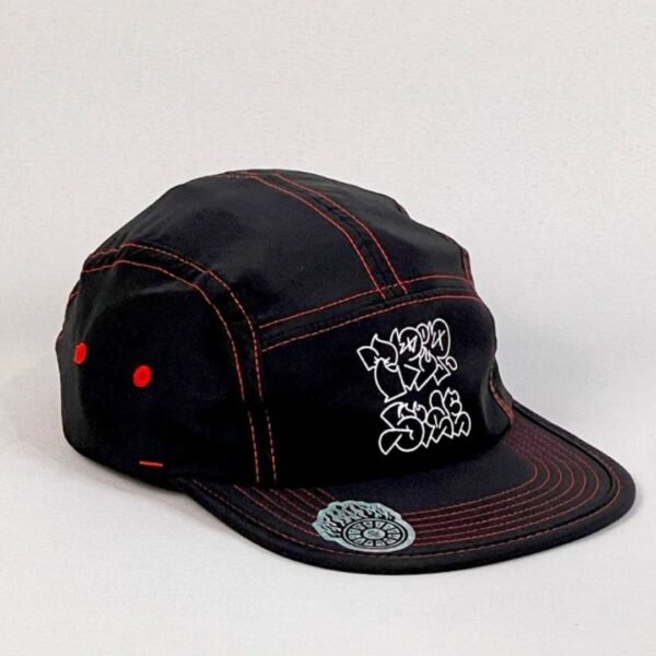 Boné Five Panel Trip Side Graff New Street - Preto/Vermelho - Aba Flexível