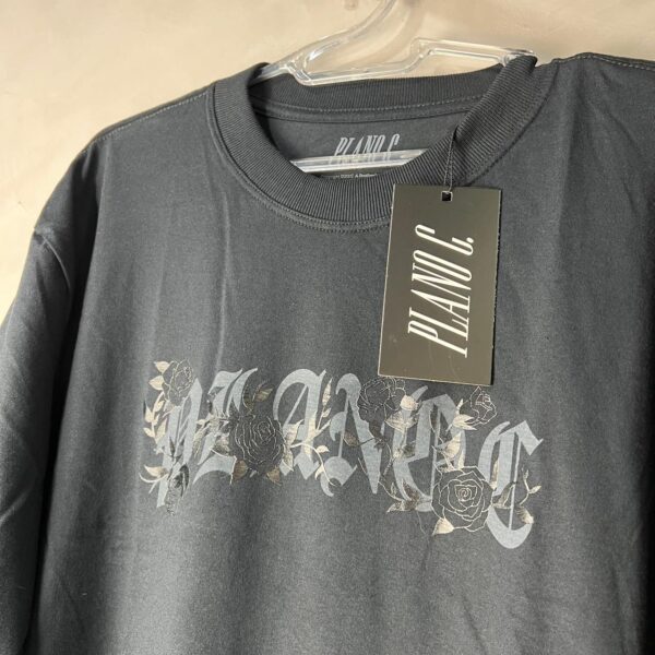 CAMISA PLANO C  "CLIMBING ROSES" (PRETO) GG - Imagem 2