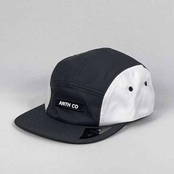 BONÉ FIVE PANEL ANTH CO LOPEZ PRETO/BRANCO