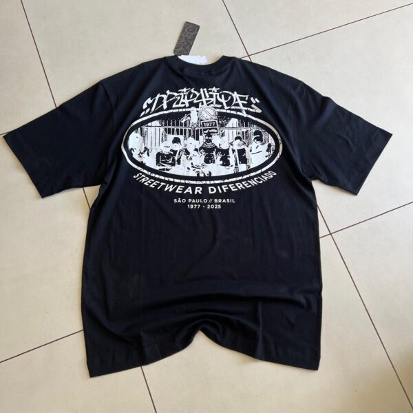 CAMISA OVERSIZED TRIP SIDE `TROPA` (PRETO)
