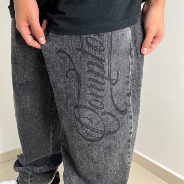 CALÇA JEANS BALÃO COMPTON - ESTONADA - Imagem 4