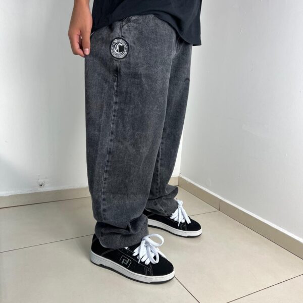 CALÇA JEANS BALÃO COMPTON - ESTONADA - Imagem 2