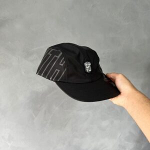 Boné Five Panel Letreiro Anth (Preto)