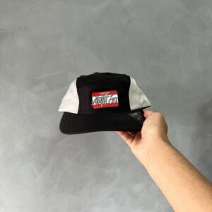 Boné Five Panel Tag Anth (Preto/Verm)