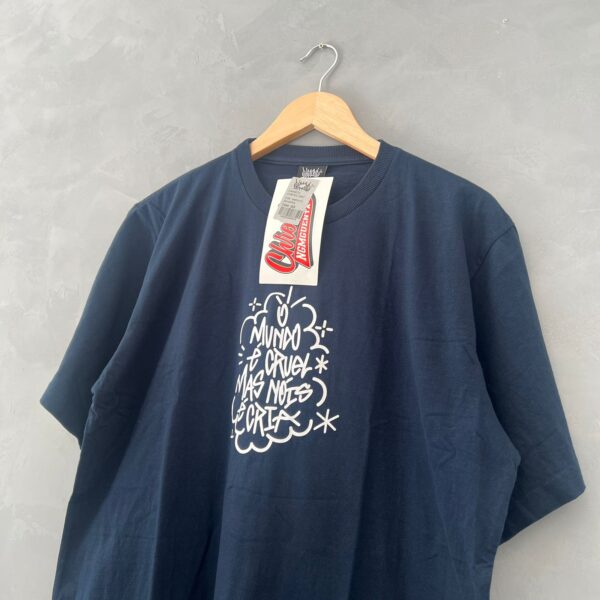 Camisa Chronic "Mundo Cruel" (Marinho) - Imagem 2