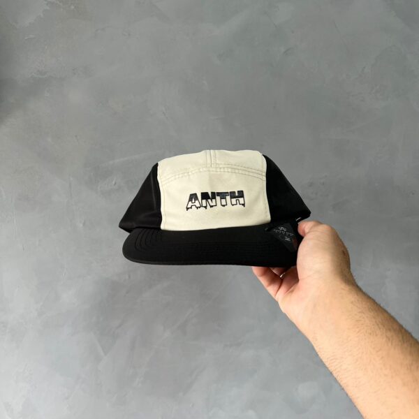 Boné Five Panel TT Anth (Preto/Creme)