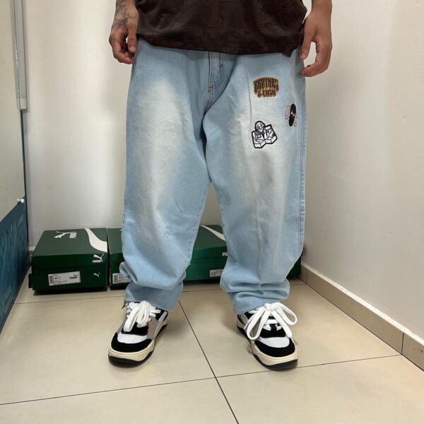 Calça Jeans Balão Patch Brothas Cash (Clara) - Imagem 2
